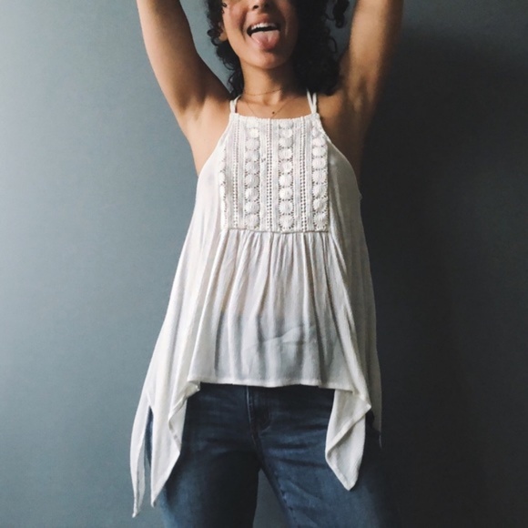 onetheland Tops - ONETHELAND Boho Cream Top With Crochet Detail L